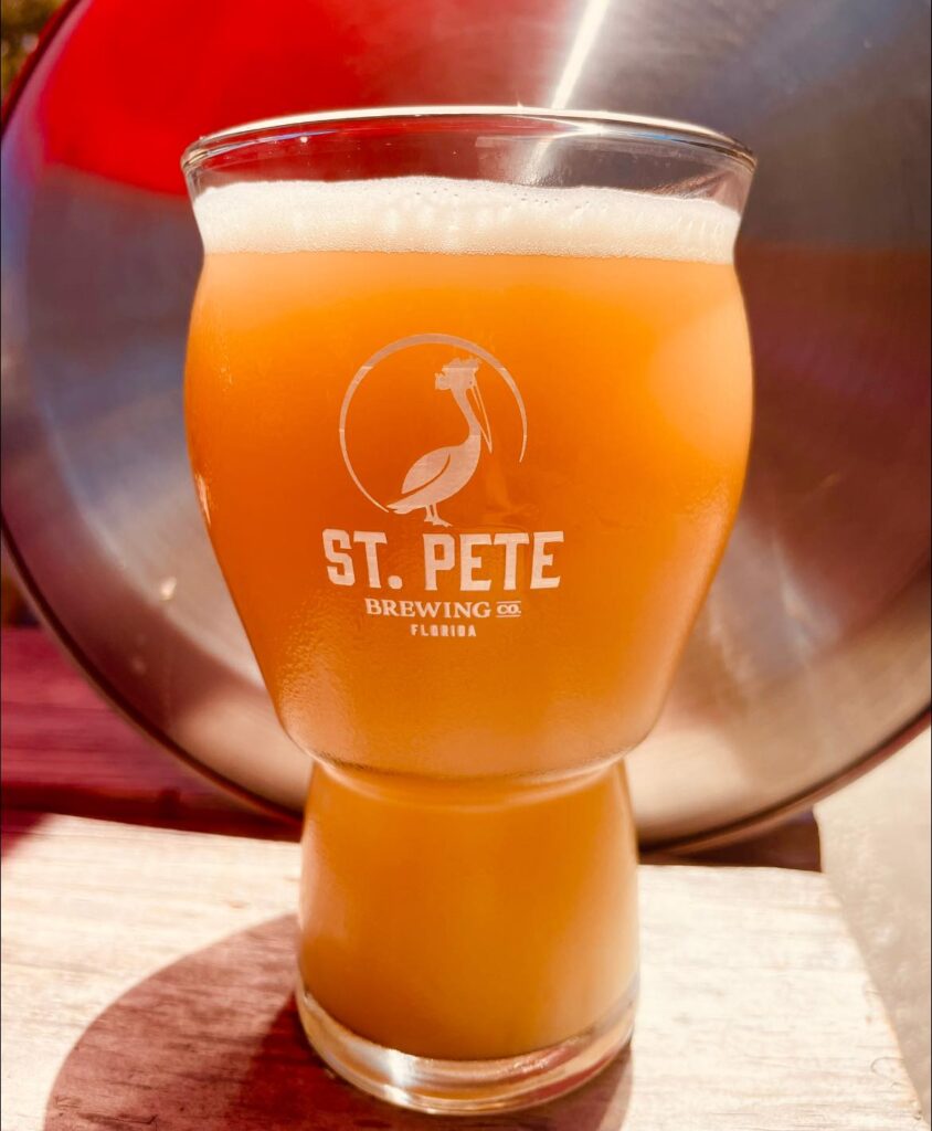 Hazy Summer Daze explains St Pete mid-summer vibes to a tee. Hazy, hoppy, and qu