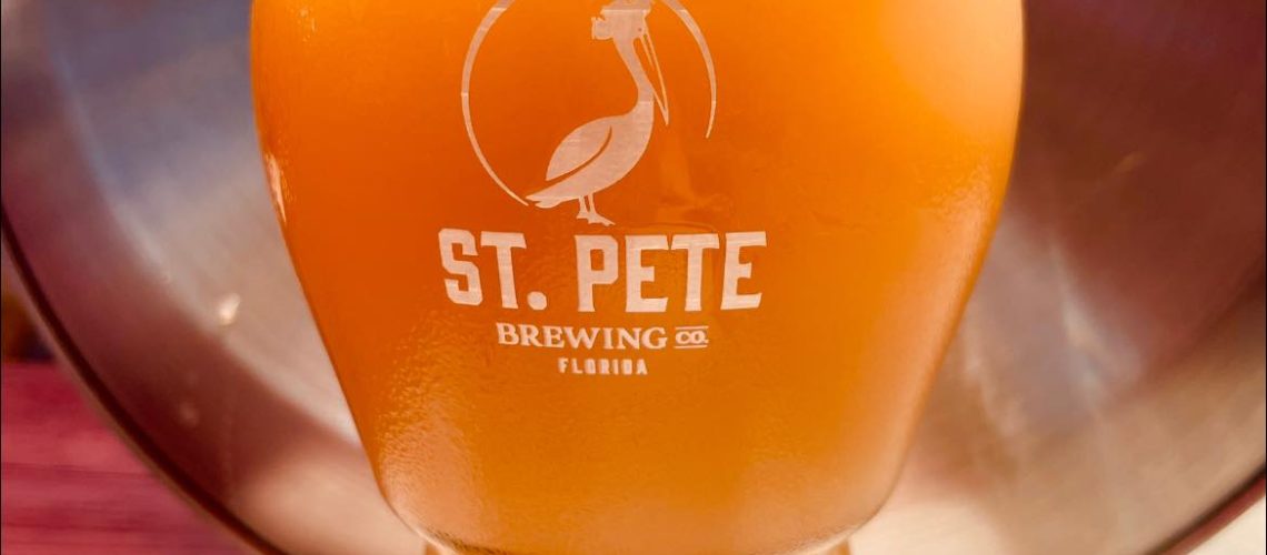 Hazy Summer Daze explains St Pete mid-summer vibes to a tee. Hazy, hoppy, and qu